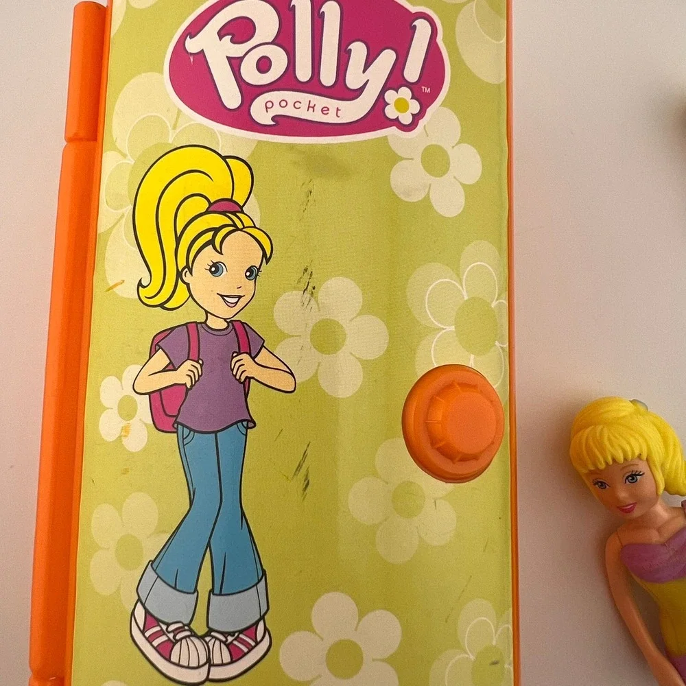 Vintage Polly Pocket Locker‎ Playset w Dolls Early 2000s Mattel Purple Outfits